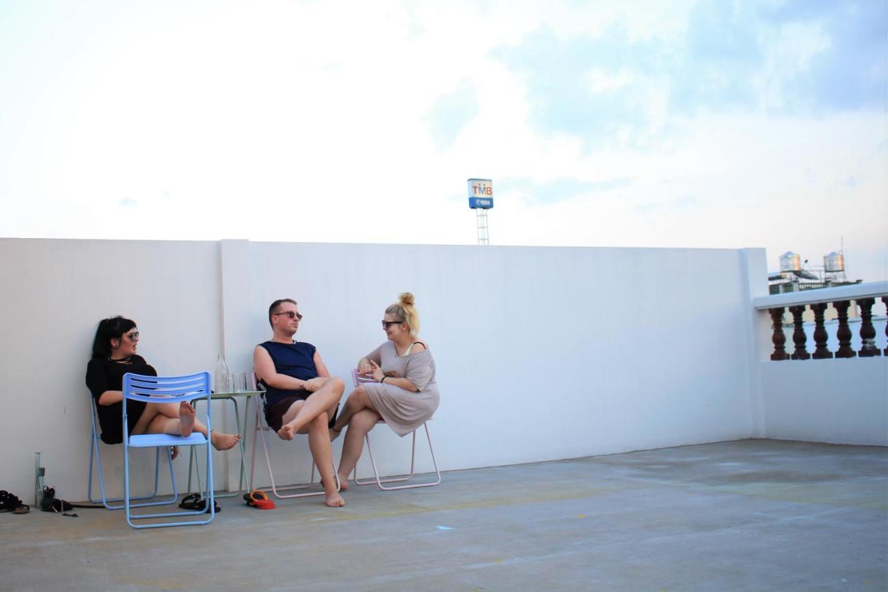 Sook Hostel (Adults Only) Chiang Mai Luaran gambar